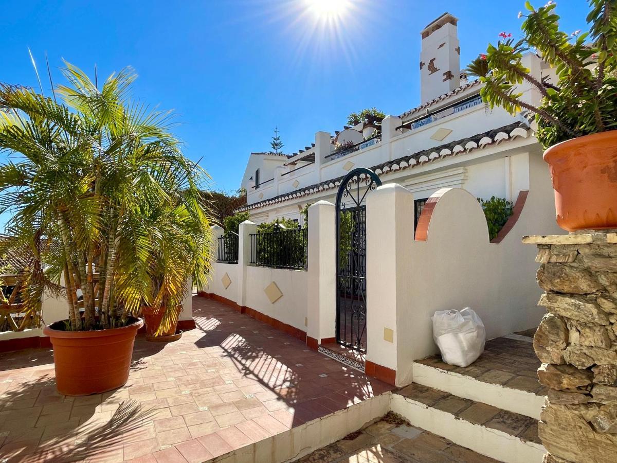 Semidetached Duplex Home At Puebla Aida, Mijas Golf With Pool, Golf And Sea Views Malaga Exterior photo