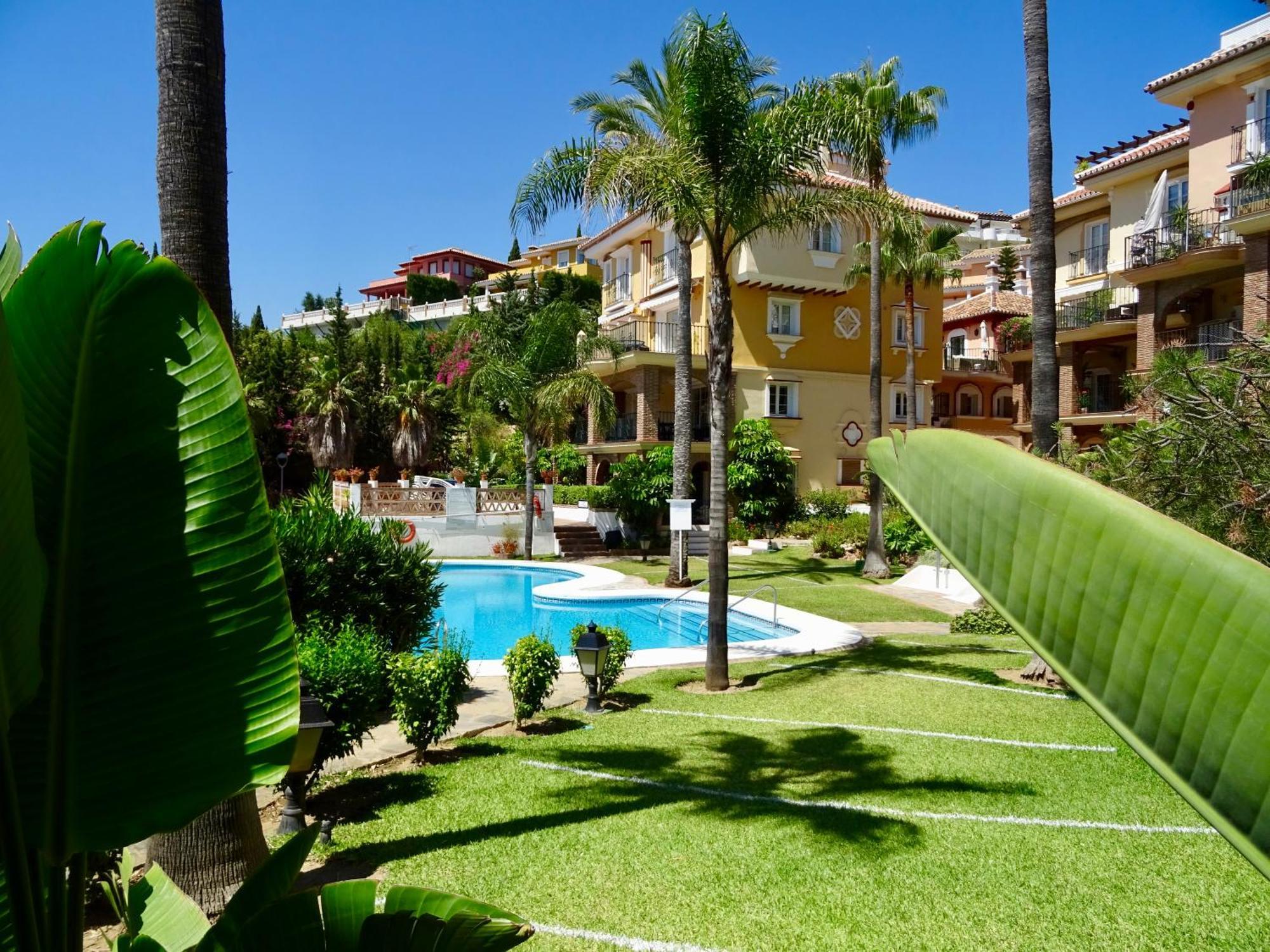 Semidetached Duplex Home At Puebla Aida, Mijas Golf With Pool, Golf And Sea Views Malaga Exterior photo